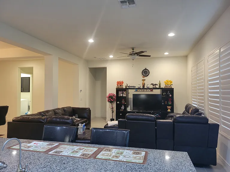 2686 E La Costa Dr — Photo 9