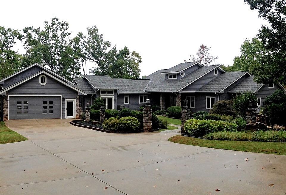 2nd image of 338 John Fleming Rd