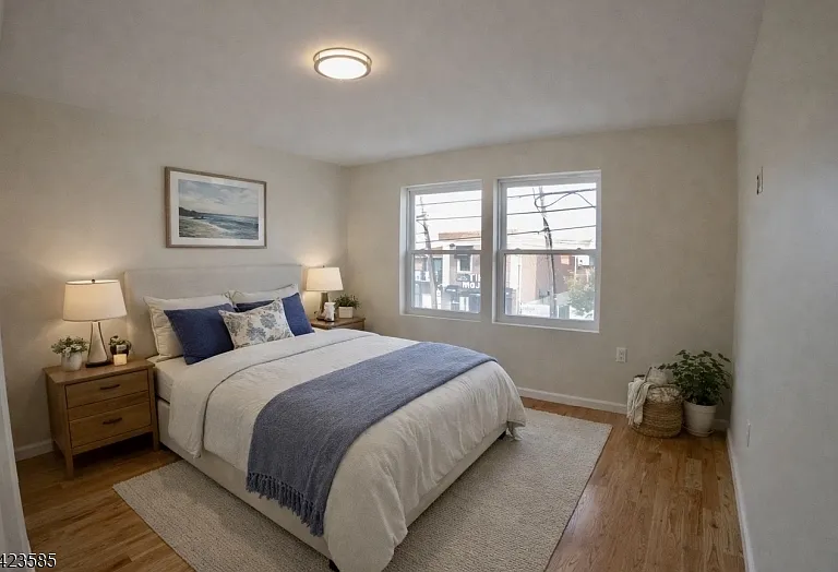 520 Bayway Ave #2A — Photo 4