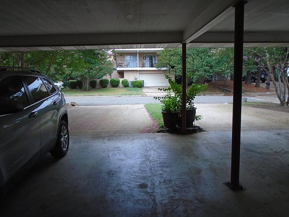 5th image of 2111 Fleur De Lis Ct