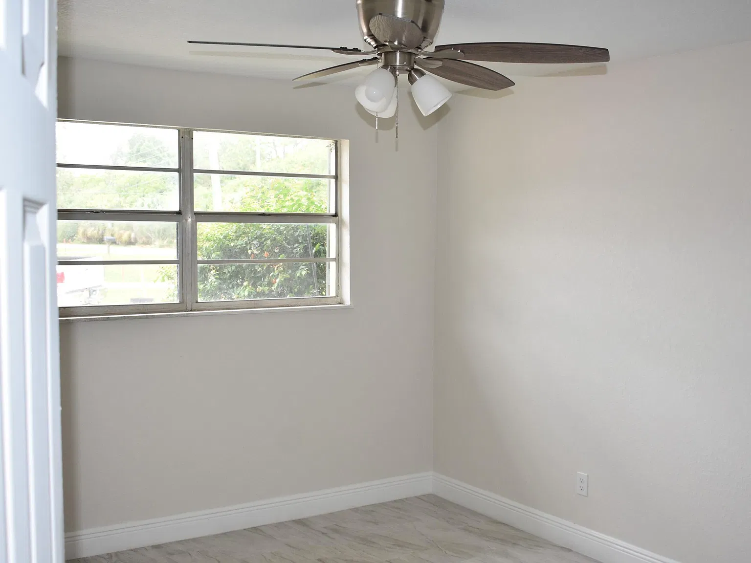 2 bed, 1.0 bath, 950 sqft, $1,500 — Photo 3
