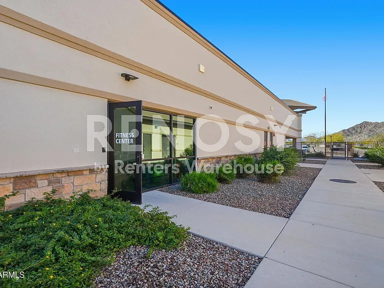 3282 W Belle Ave — Photo 16