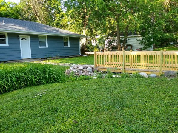 N26W27421 Ash St, Pewaukee, WI 53072