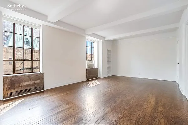 Rented by Sotheby's International Realty | media 1