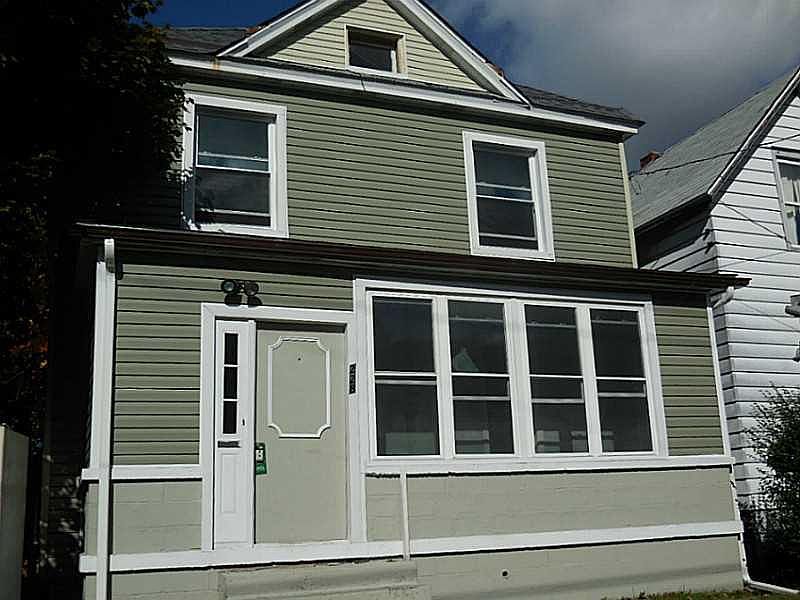 1st image of 228 E 25th St