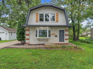 3919 69th St, Urbandale, IA 50322