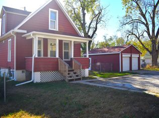 1317 Silver Ln, Carter Lake, IA 51510