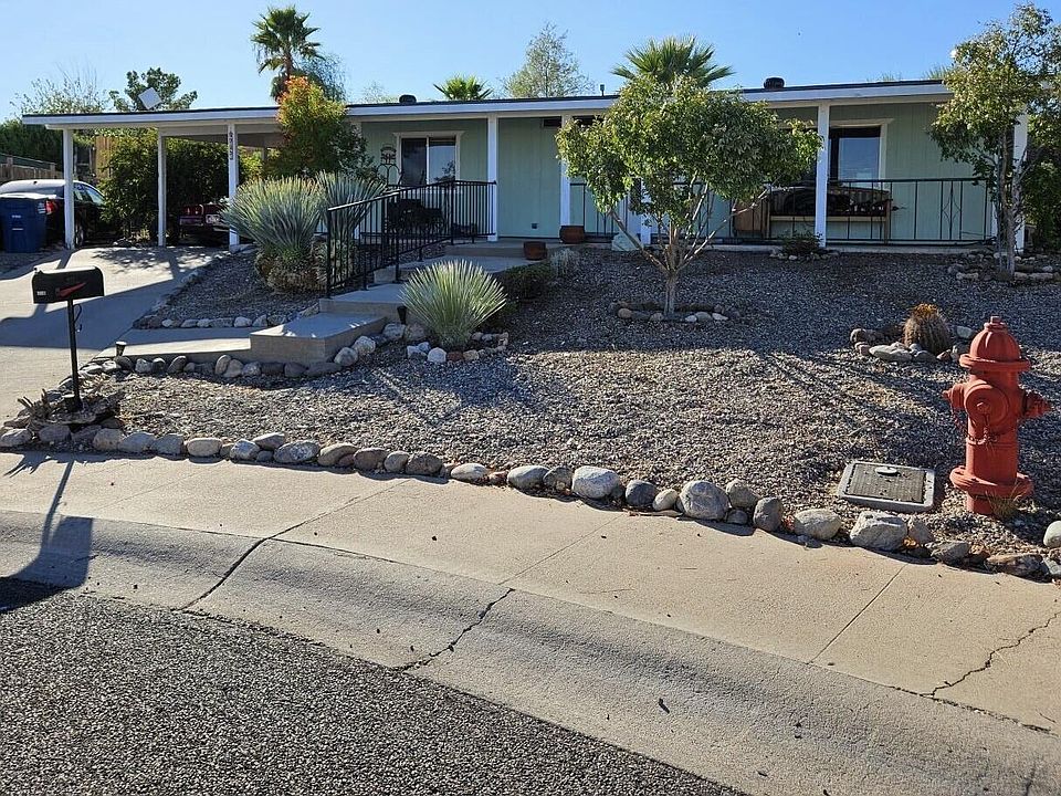 2nd image of 2123 W Smoketree Drive