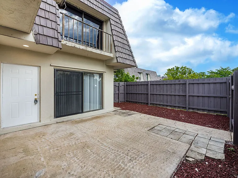 1773 N Congress Ave — Photo 6