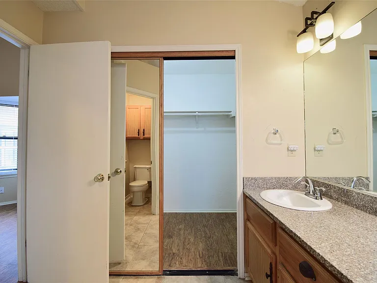 1105 Forest Oaks Path — Photo 23