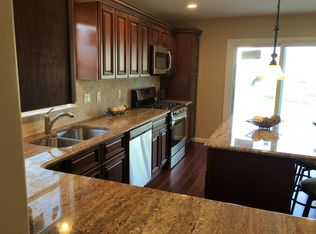 5 Greenville Ct, Toms River, NJ 08757