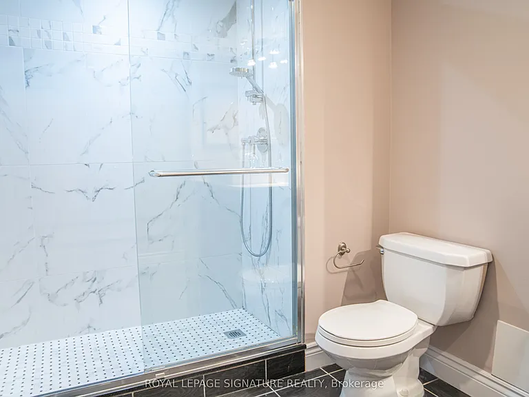 256 Jarvis St #11A — Photo 26