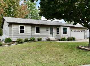 3210 S Cedar Ave, Holmen, WI 54636
