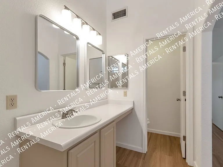 8668 S Desert Dove Dr — Photo 22