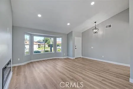 4691 Lofty Grove Dr — Photo 7