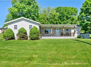 165 Strawcutter Rd, Derry, PA 15627