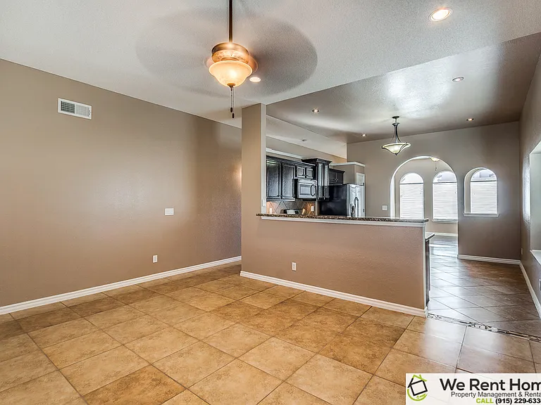 14275 Desert Bush Dr — Photo 6