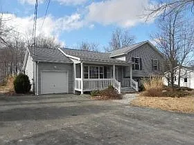 6108 Cumberland Rd photo 1