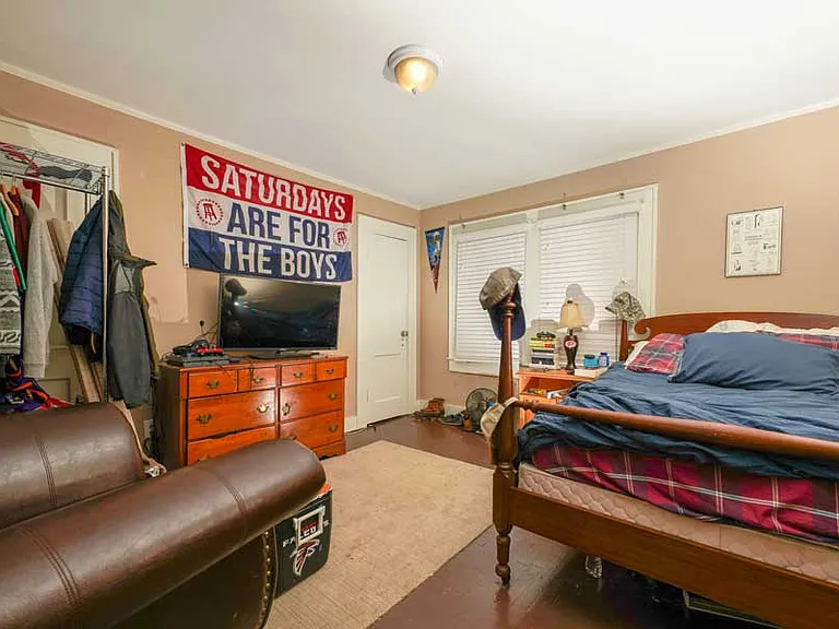 708 Cabell Dr — Photo 6