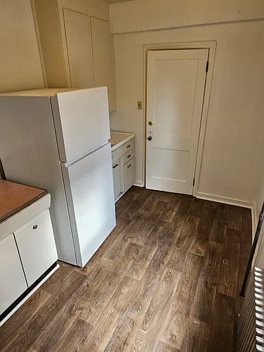 205 Jefferson Ave Photo 1