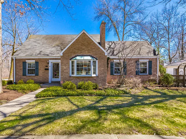 765 Oak Ave photo 1
