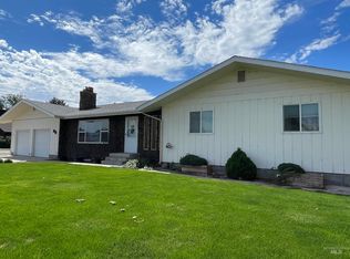 23 NW 16th St, Ontario, OR 97914