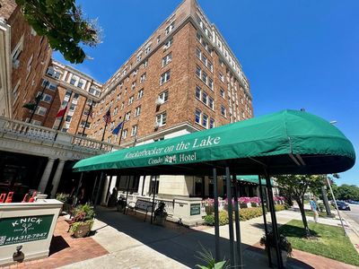 1028 East Juneau AVENUE UNIT 202, Milwaukee, WI, 53202