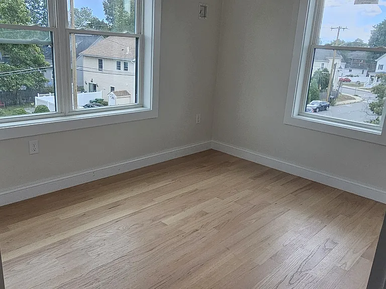 17 Hadley Pl — Photo 8