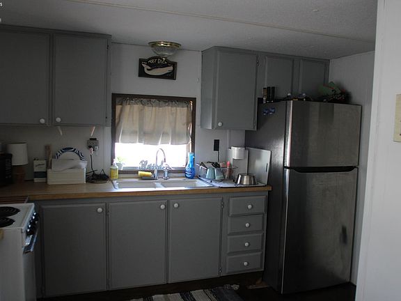 2nd image of 5640 E Twin Beach Rd