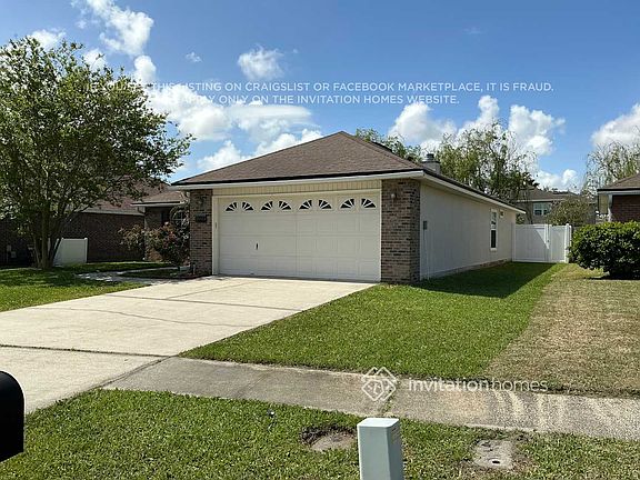 2nd image of 15574 Spotted Saddle Cir