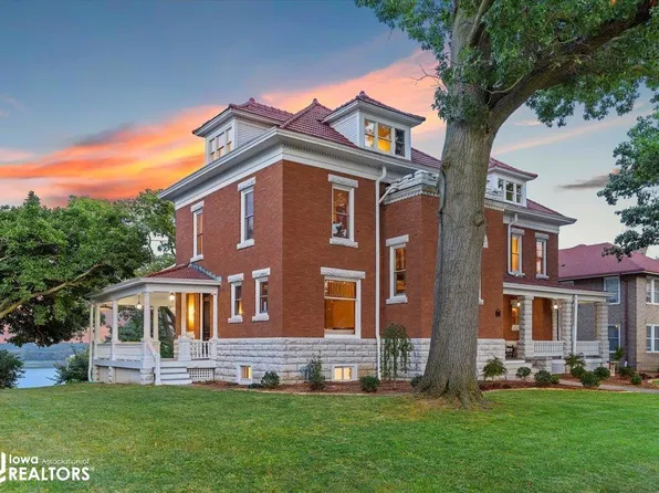 729 Grand Ave, Keokuk, IA 52632