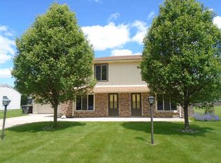 9520 Aboite Center Rd #2, Fort Wayne, IN 46804