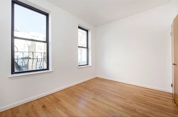 Rented by R New York | media 1
