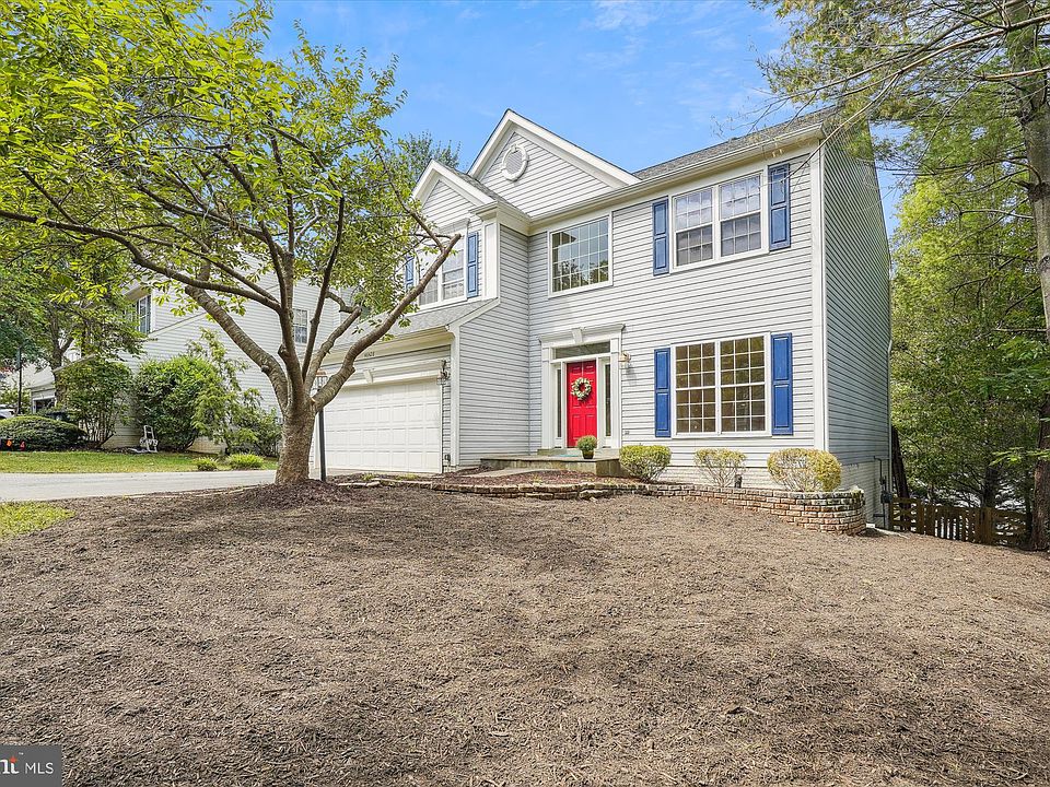 1st image of 46428 Thornwood Ct