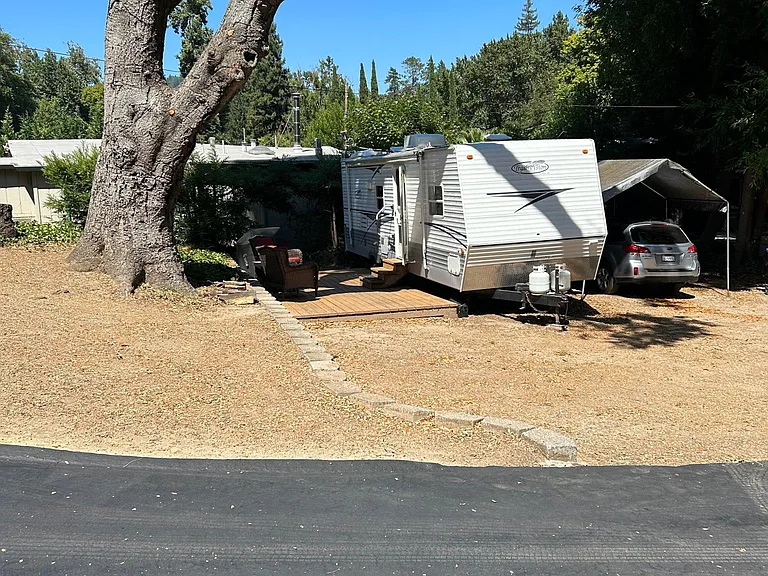 Woodland Dr — Photo 1