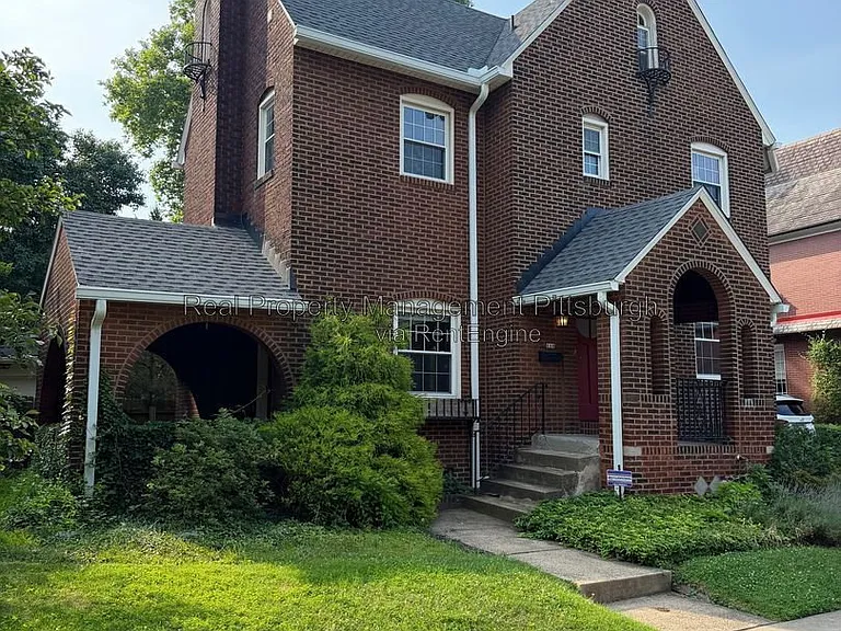 113 Bayard Pl — Photo 20