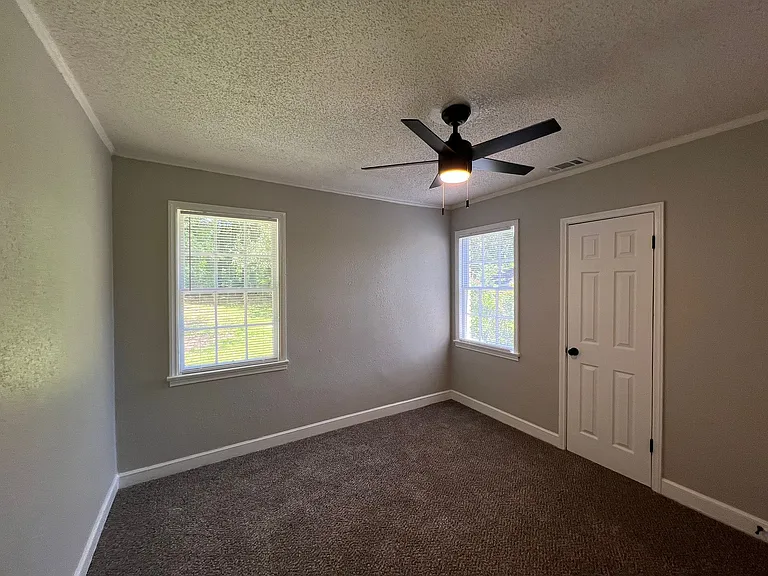 786 Honduras Rd — Photo 12