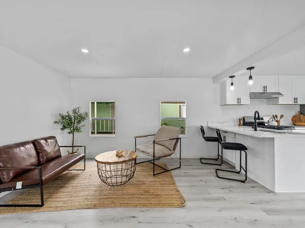 2950 Iris Ave Space 18, San Diego, CA 92154