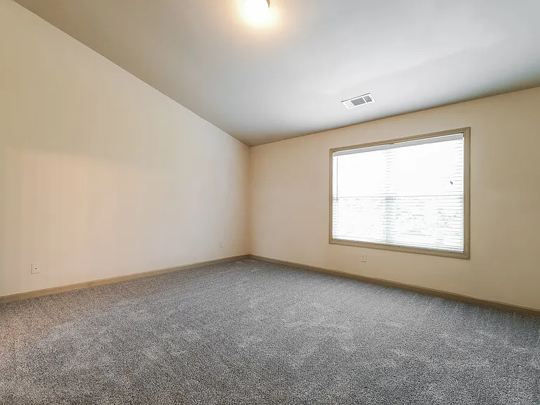 1828 Bridle Rd — Photo 11