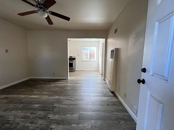 4th image of 315 Kuehnis Dr