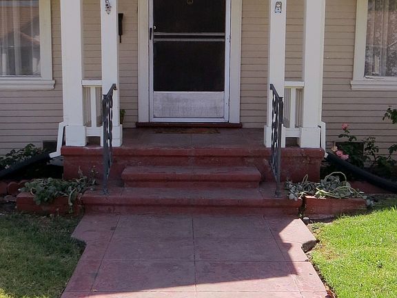 2nd image of 1386 Whitton Ave