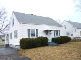 15 Rockview Rd, Hamden, CT 06514
