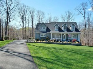 133 Binnacle Dr, Moneta, VA 24121