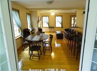 423 Lowell Davis Rd, North Grosvenordale, CT 06255
