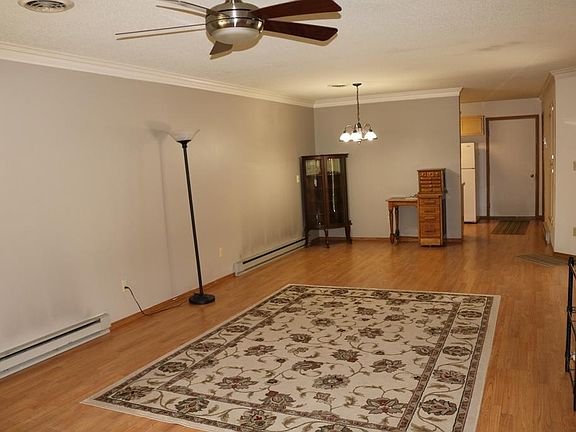 5th image of 706 Heritage Dr