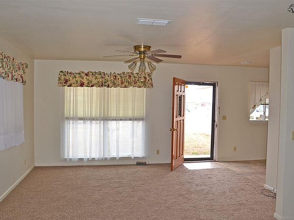 3rd image of 304 Avenue B