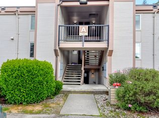 14650 NE 32nd St APT A-13, Bellevue, WA 98007