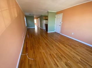 718 S Park St FLOOR 2, Elizabeth, NJ 07201