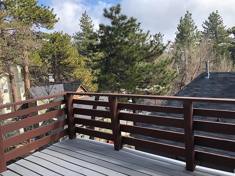 Hilltop Dr — Photo 17