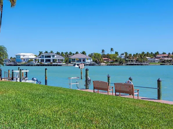 2900 GULF SHORE BLVD N #410, NAPLES, FL 34103